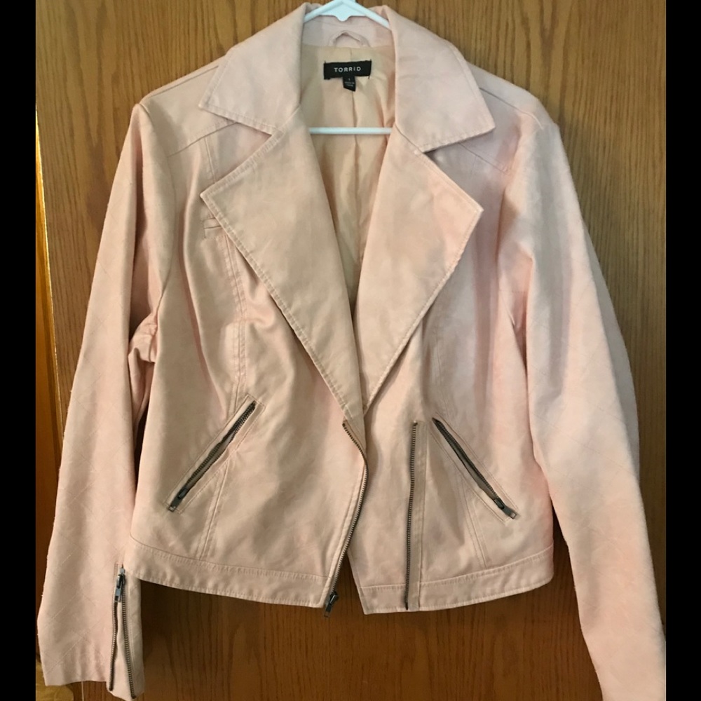 Woman’s 1XL Torrid leather jacket